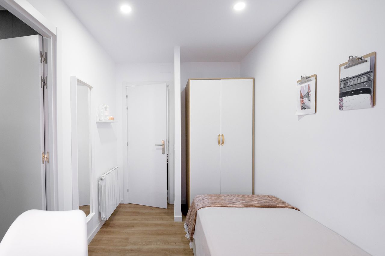 Napols 206 Individual estándar con baño privado 5